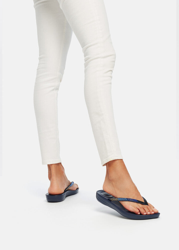 FitFlop IQUSHION Sparkle Ergonomic Flip-Flops - Urban White + Midnight Navy