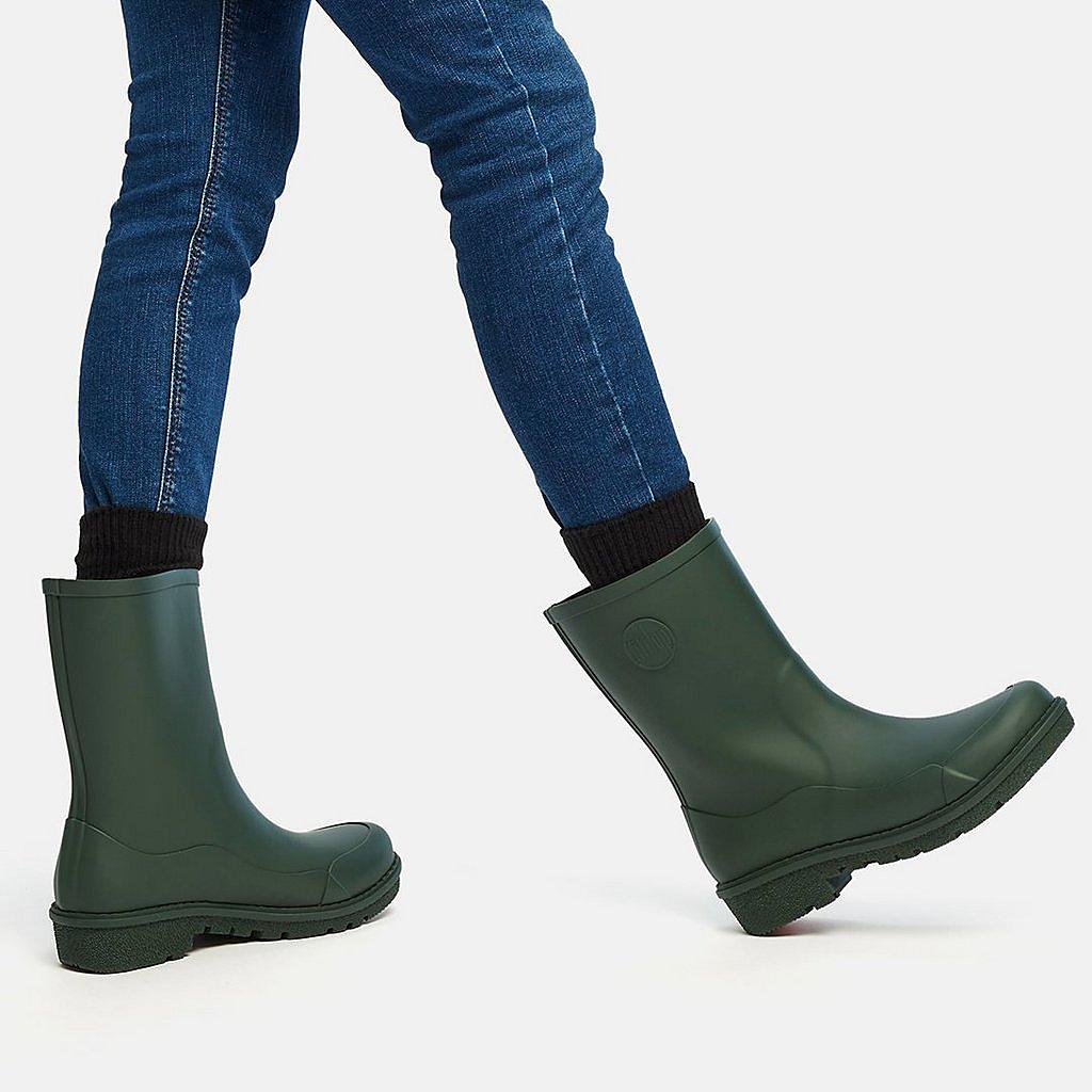 Wonderwelly short by Fitflop fully waterproof boots