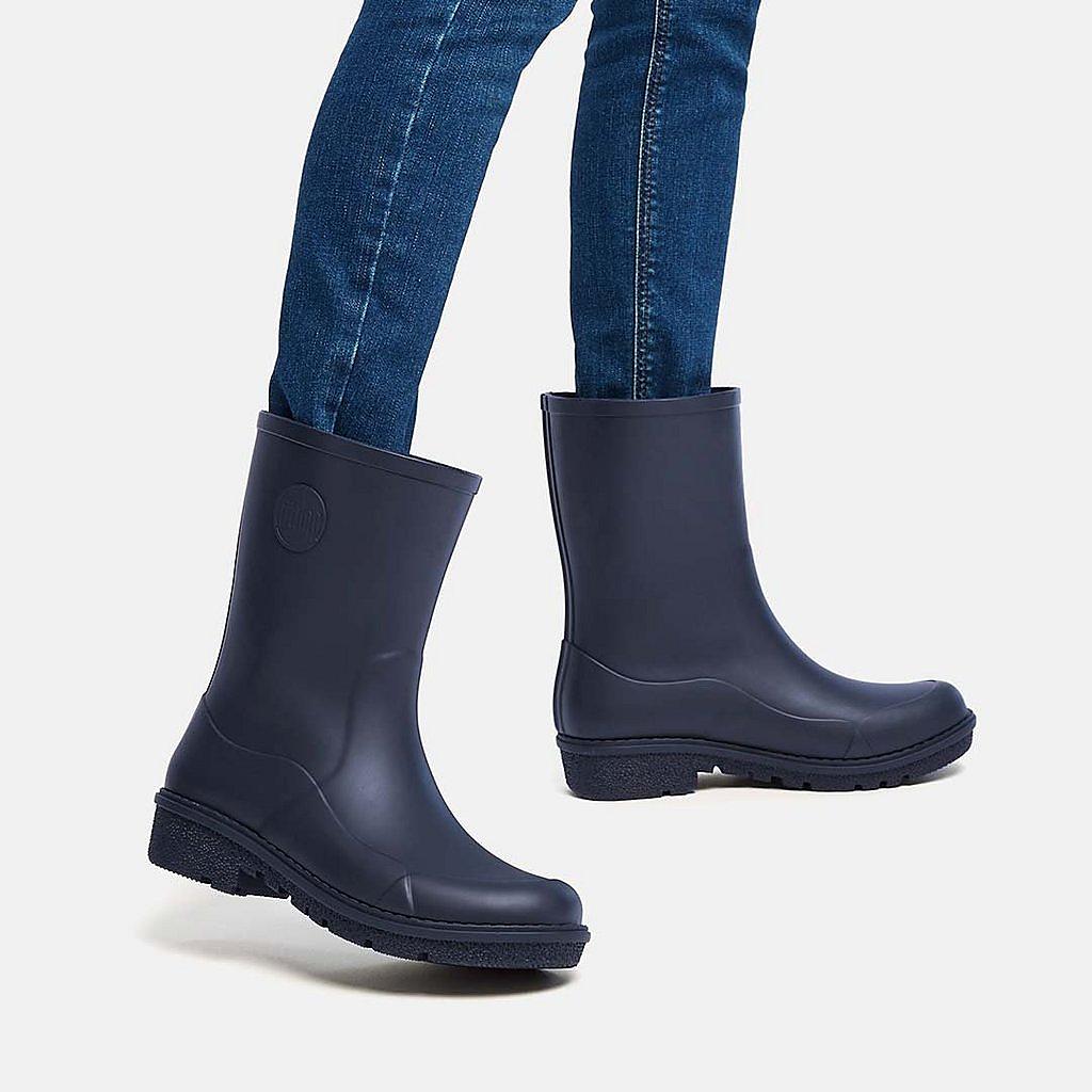 Wonderwelly short by Fitflop fully waterproof boots