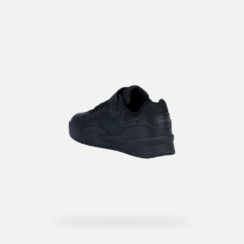 Geox J367RE J Perth Boys School Shoe